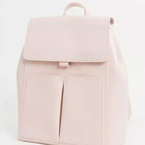 Backpack in pale pink